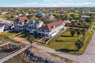 1813 Avenue A, Dickinson, TX 77539 - Photo 36