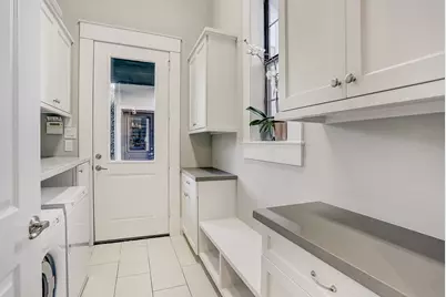 5655 Locke Lane, Houston, TX 77056 - Photo 16