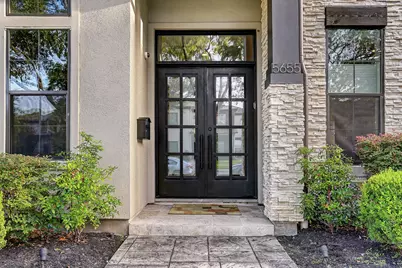 5655 Locke Lane, Houston, TX 77056 - Photo 2