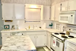 215 Redfish Dr, Freeport, TX 77541 - Photo 16