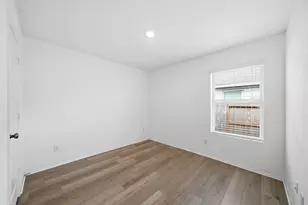 7335 Greenbriar Canyon Ln, Katy, TX 77493 - Photo 4