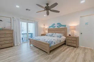 13826 Pirates Beach Blvd, Galveston, TX 77554 - Photo 24