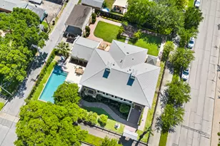 1301 Market St, Galveston, TX 77550 - Photo 4