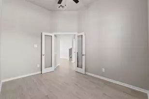 13026 Oleander Bay Ln, Texas City, TX 77568 - Photo 10