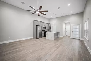 10017 Morocco Rd, Houston, TX 77041 - Photo 4