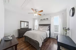 5750 Kiam St, Houston, TX 77007 - Photo 30