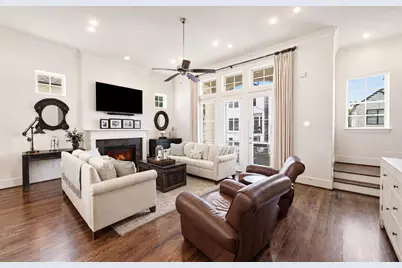5750 Kiam Street, Houston, TX 77007 - Photo 2