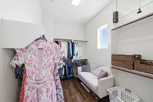 5750 Kiam St, Houston, TX 77007 - Photo 26