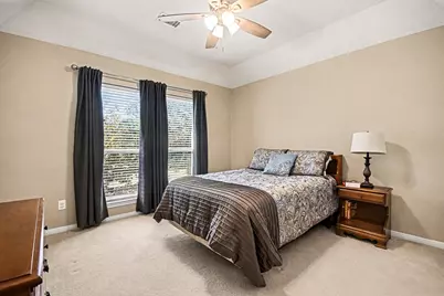 101 Lakeview Circle, Friendswood, TX 77546 - Photo 26