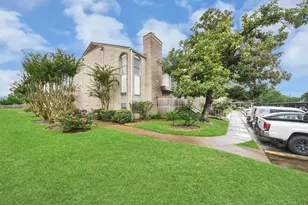 2011 Spenwick Dr, Houston, TX 77055 - Photo 26