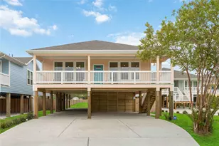 281 Bay Oaks Dr, La Porte, TX 77571 - Photo 1