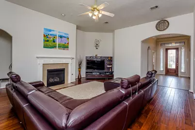 6706 Ashworth Drive, Sugar Land, TX 77479 - Photo 12
