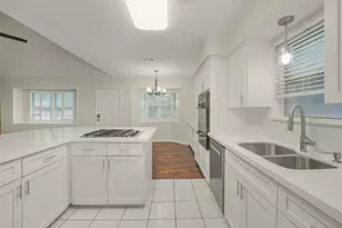 12307 Waldemar Dr, Houston, TX 77077 - Photo 22