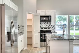 9591 Darkwood, Willis, TX 77318 - Photo 6
