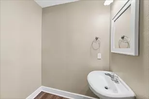 19934 Crested Hill Ln, Cypress, TX 77433 - Photo 8