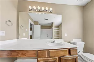 19934 Crested Hill Ln, Cypress, TX 77433 - Photo 10