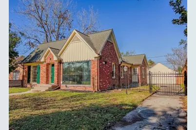 6607 Fairfield Street, Houston, TX 77023 - Photo 1