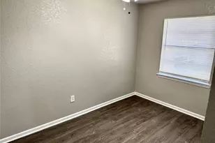 10206 Buena Park Dr, Houston, TX 77089 - Photo 12