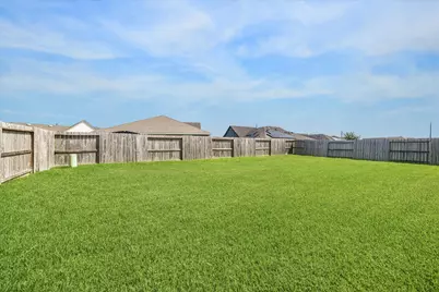 13911 Red River Drive, Baytown, TX 77523 - Photo 24
