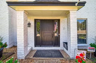 10935 Piping Rock Ln, Houston, TX 77042 - Photo 6