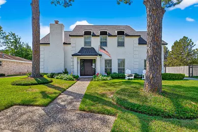 10935 Piping Rock Lane, Houston, TX 77042 - Photo 2
