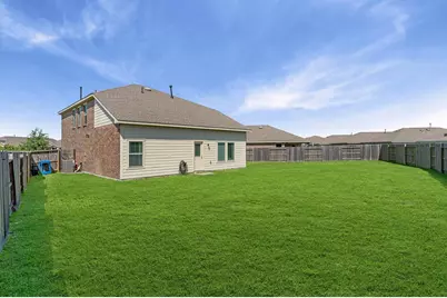 9803 Wembley Vista Court, Baytown, TX 77521 - Photo 18