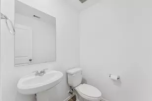 9803 Wembley Vis Ct, Baytown, TX 77521 - Photo 16