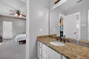 13611 Cottage Arbor Ct, Sugar Land, TX 77498 - Photo 42