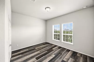 11202 Seguin Trail Court, Needville, TX 77461 - Photo 6