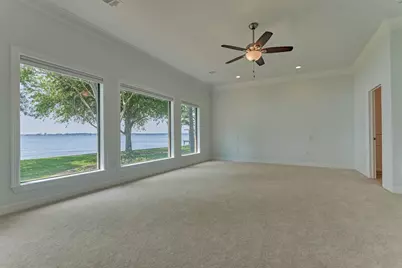 12022 Sagittarius Drive E, Willis, TX 77318 - Photo 18