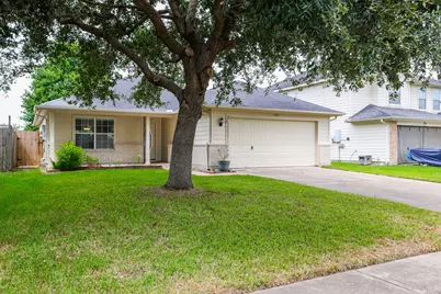 1006 Harrisburg Court, Rosenberg, TX 77471 - Photo 2