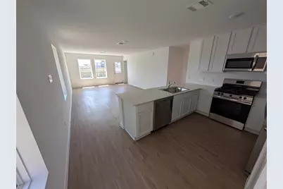 669 Maria Elena Way, Cleveland, TX 77327 - Photo 2