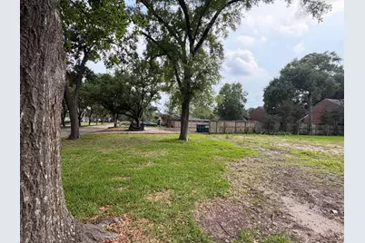 802 Chimney Rock Road, Houston, TX 77056 - Photo 1