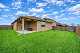 9443 Sky Blue Dr, Rosharon, TX 77583 - Photo 10