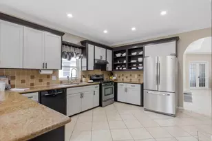 5343 Oak Cove Dr, Houston, TX 77091 - Photo 14