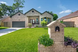 5343 Oak Cove Dr, Houston, TX 77091 - Photo 1