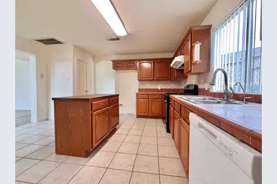 8530 Regalbrook, Houston, TX 77095 - Photo 6