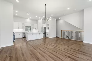 1942 Purswell Rd, Houston, TX 77055 - Photo 14