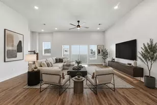 1942 Purswell Rd, Houston, TX 77055 - Photo 10