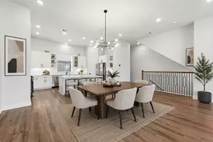 1942 Purswell Rd, Houston, TX 77055 - Photo 2