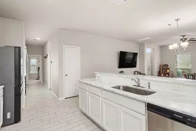 2308 Eagle Nook Drive, Texas City, TX 77568 - Photo 12