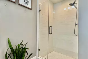 118 Mill Trail Dr, Sugar Land, TX 77498 - Photo 18