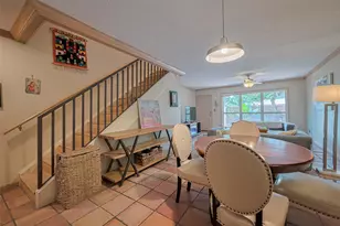 674 S Ripple Creek Dr, Houston, TX 77057 - Photo 10