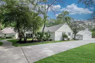 27 W Shaker Ct, The Woodlands, TX 77380 - Photo 4