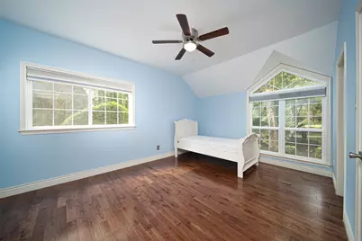 27 W Shaker Court, The Woodlands, TX 77380 - Photo 22