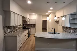6887 Turtlewood Dr, Houston, TX 77072 - Photo 12