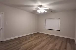 6887 Turtlewood Dr, Houston, TX 77072 - Photo 28