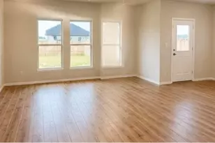 2353 Millican Dr, Dayton, TX 77535 - Photo 6