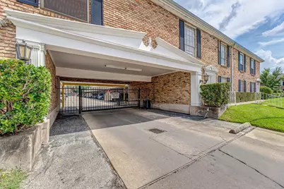 2101 Fountain View Drive #46C, Houston, TX 77057 - Photo 1