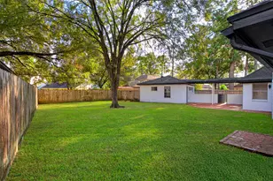 9211 Godstone Ln, Spring, TX 77379 - Photo 4